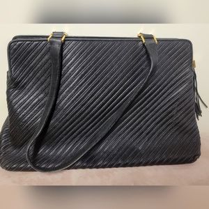 St. John Women's Black Purse